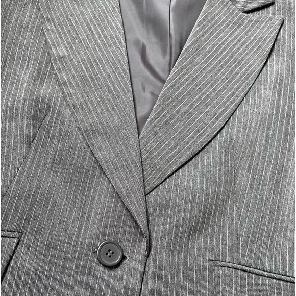 Blazer. New. Has shoulder pads. Larger fit on shoulders. Grey with stripes. - Picture 4 of 10